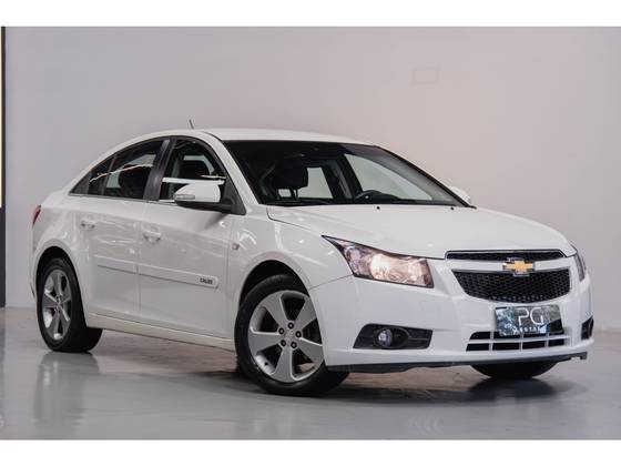 CHEVROLET CRUZE 1.8 LT 16V FLEX 4P AUTOMÁTICO CHEVROLET CRUZE 1.8 LT 16V FLEX 4P AUTOMÁTICO